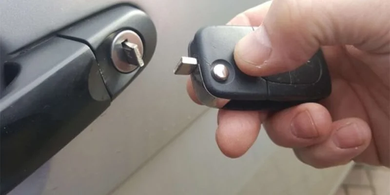 Duplicate Keys of Trunk and Door in Sparks